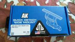 Verkaufe Seitenschiene Picatinnyschiene Side Mount für AKs / AK47 von UTG, UTG Pro MTU 016