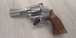 Smith & Wesson Revolver 686-3, Kaliber .357 Magnum