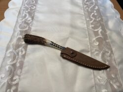 Hirschhorn Lederhosenmesser, Jagdmesser aus Handarbeit inkl. Scheide